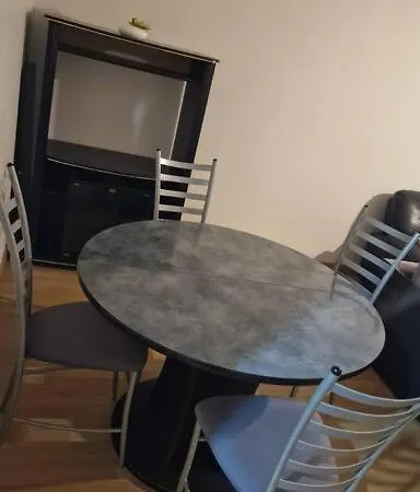 3 Pieces